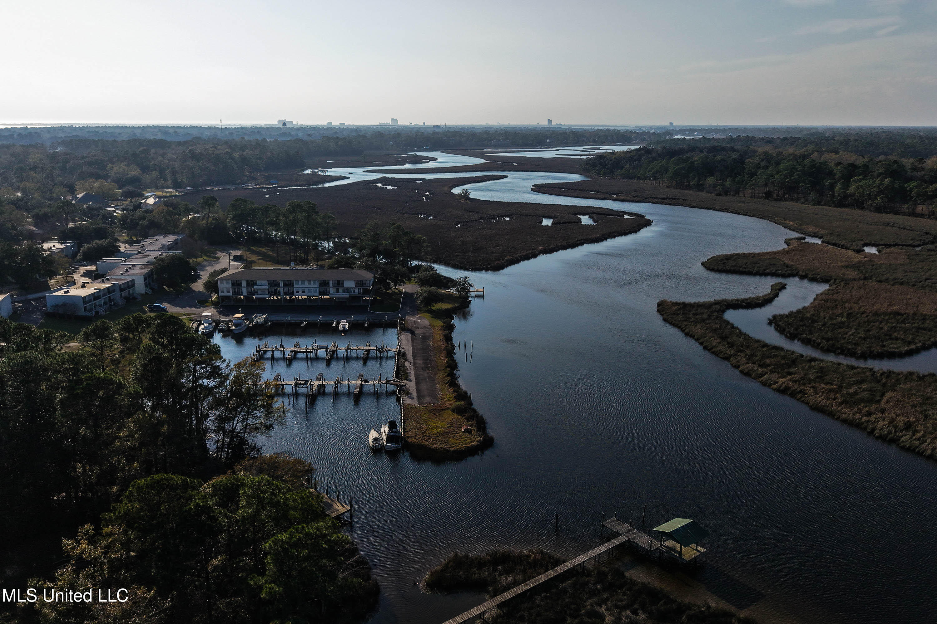 3230 Cumberland Road, Unit 81 Ocean Springs, MS 39564 - Photo 43 of 64 0043