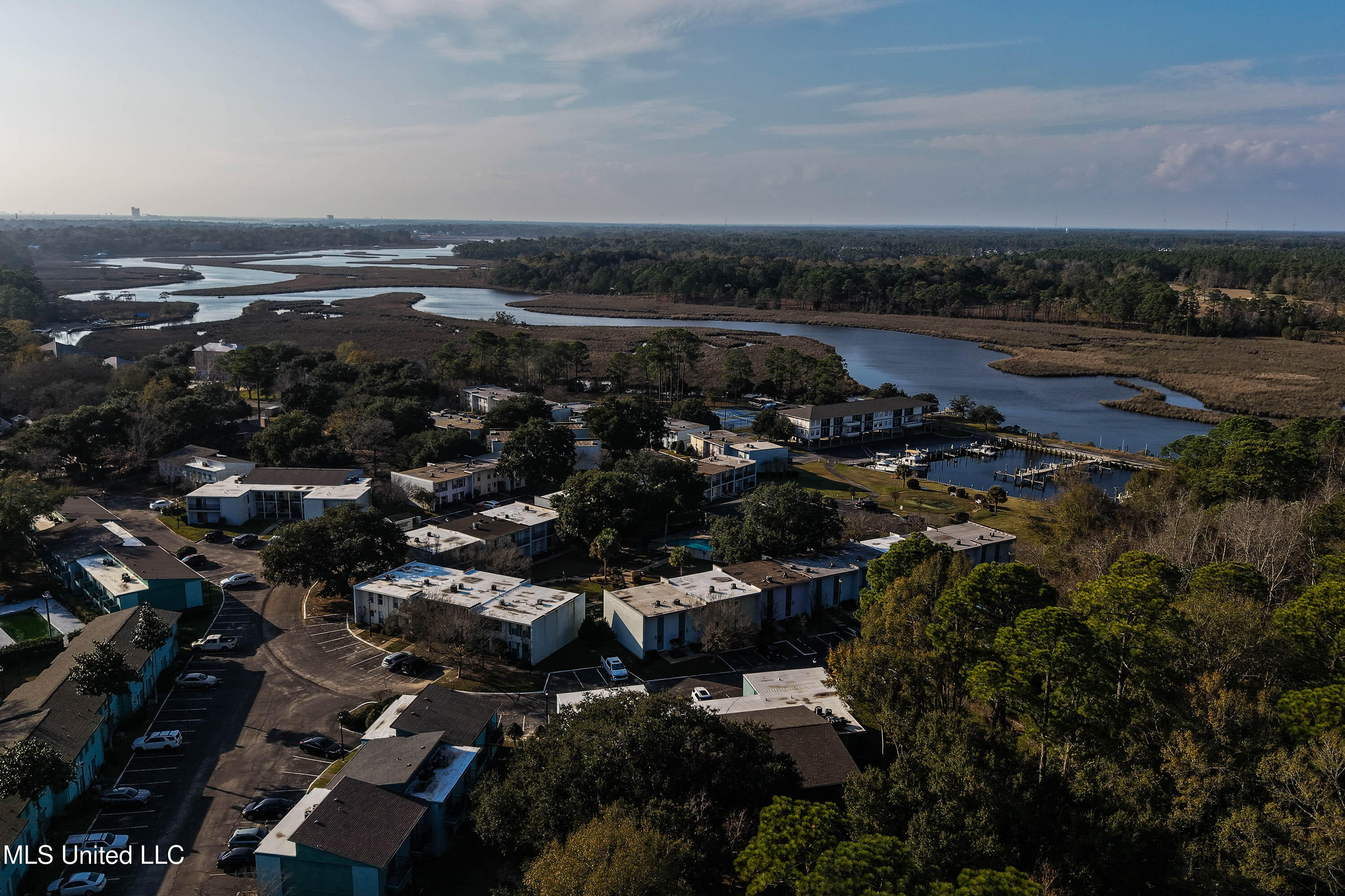 3230 Cumberland Road, Unit 81 Ocean Springs, MS 39564 - Photo 45 of 64 0045