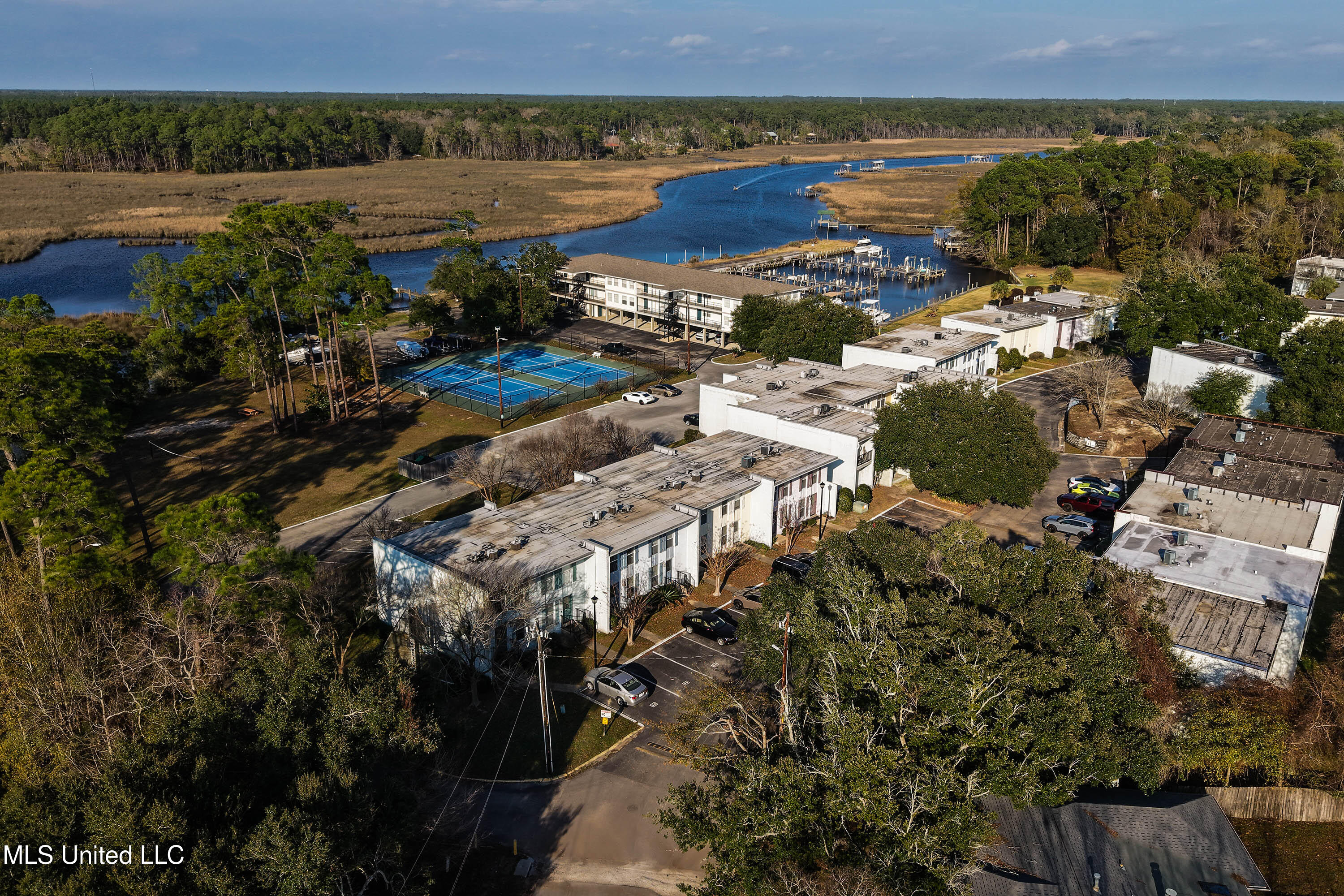 3230 Cumberland Road, Unit 81 Ocean Springs, MS 39564 - Photo 61 of 64 0061