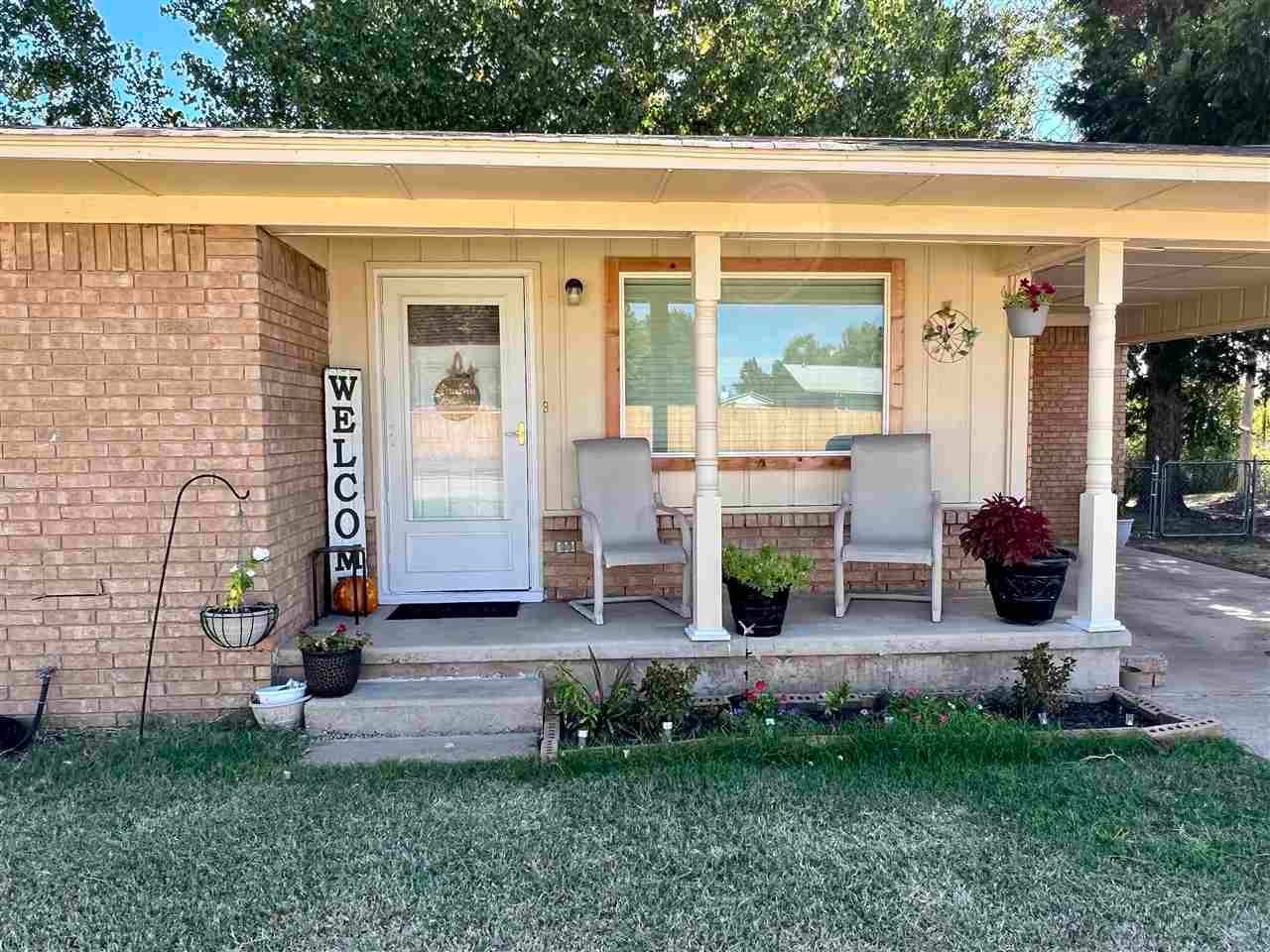1606 North 12th Street Perry, OK 73077 - Photo 3 of 23 Gallery Image 3