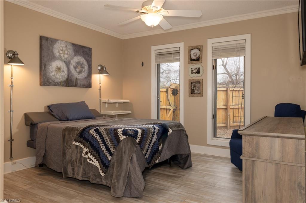 4204 Sunburst Drive High Point, NC 27265 - Photo 22 of 44