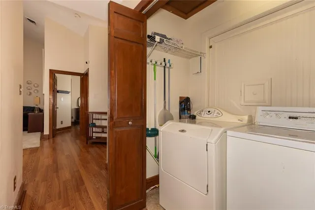 $210,000 | 4204 Sunburst Drive, High Point, NC 27265