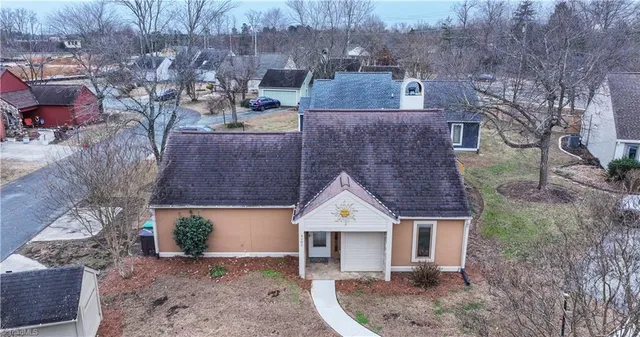 $210,000 | 4204 Sunburst Drive, High Point, NC 27265
