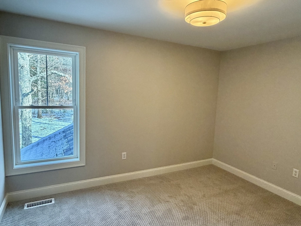 13 Barracks Road, Unit 13 Hudson, MA 01749 - Photo 19 of 26