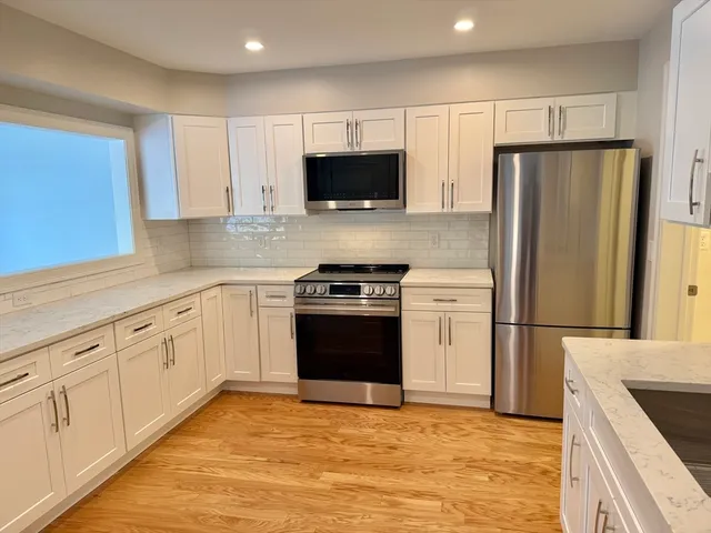 $599,900 | 13 Barracks Road, Unit 13, Hudson, MA 01749