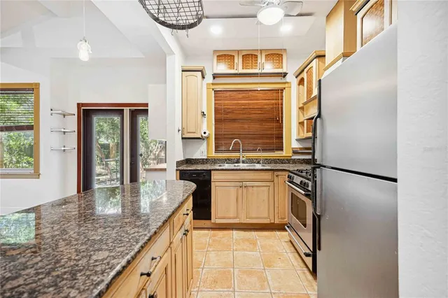 $1,400,000 | 1743 8th Street, Sarasota, FL 34236