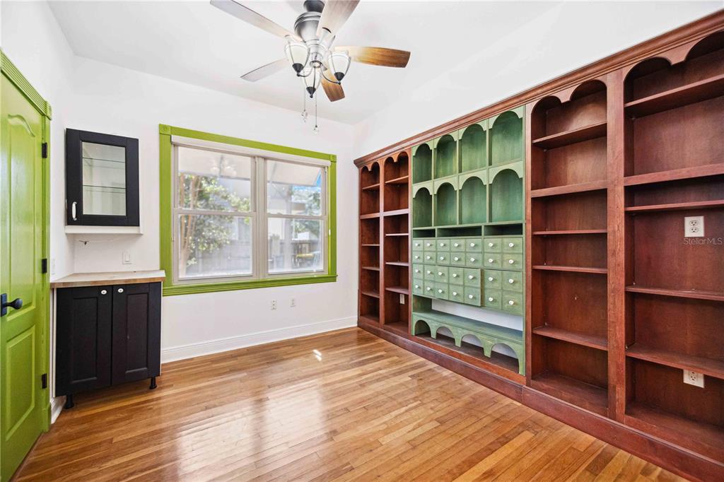 1743 8th Street Sarasota, FL 34236 - Photo 20 of 74