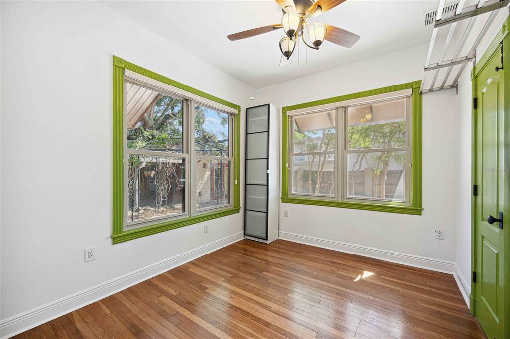 1743 8th Street Sarasota, FL 34236 - Photo 24 of 74