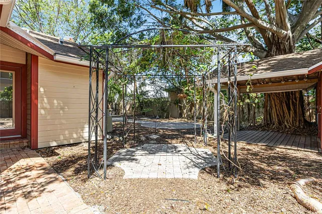 $1,400,000 | 1743 8th Street, Sarasota, FL 34236