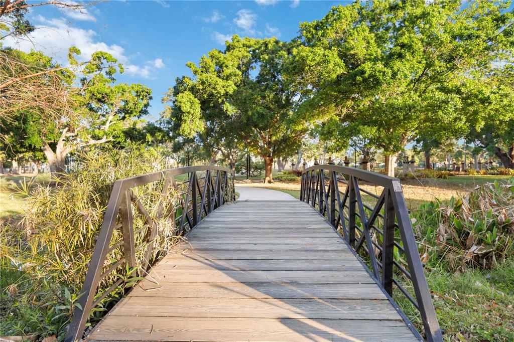 1743 8th Street Sarasota, FL 34236 - Photo 45 of 74