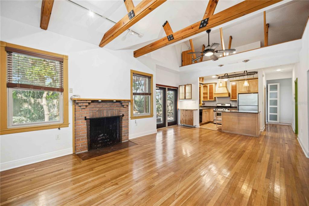 1743 8th Street Sarasota, FL 34236 - Photo 8 of 74