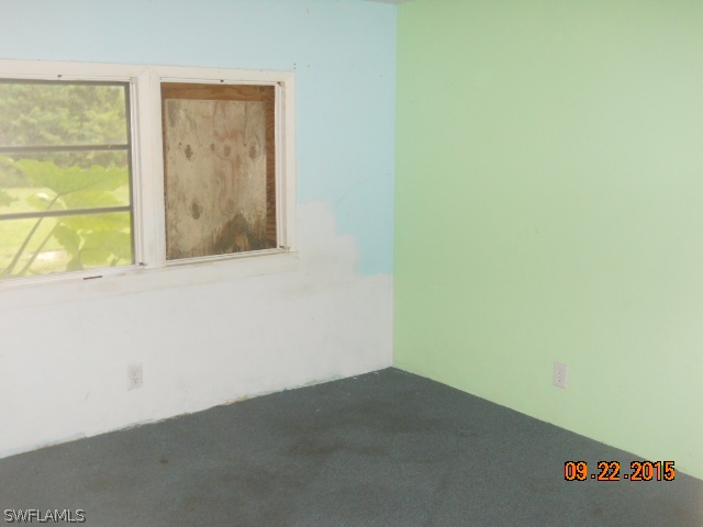 2375 Wendy Road LaBelle, FL 33935 - Photo 8 of 10 Gallery Image 8