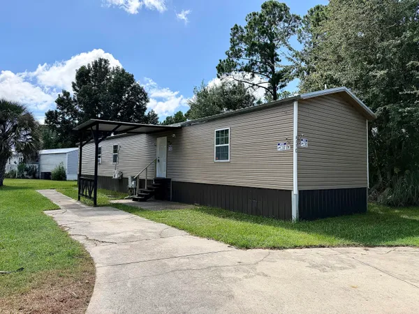 $1,600 | 2600 West Michigan Avenue, Unit 417C, Pensacola, FL 32526