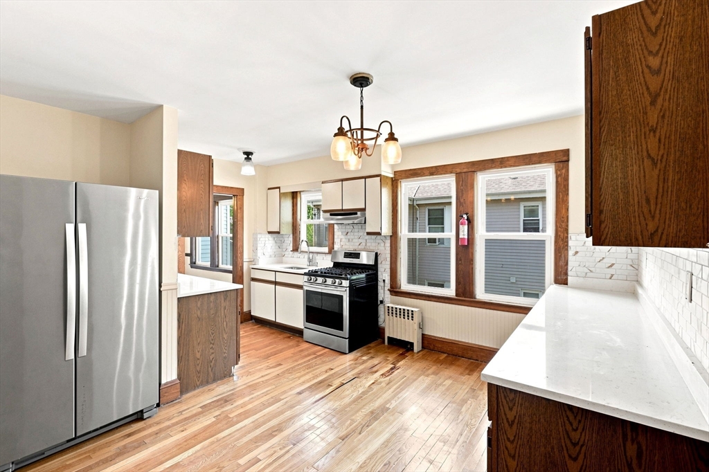23-25 Suncrest Road, Unit 2 Boston, MA 02136 - Photo 6 of 32