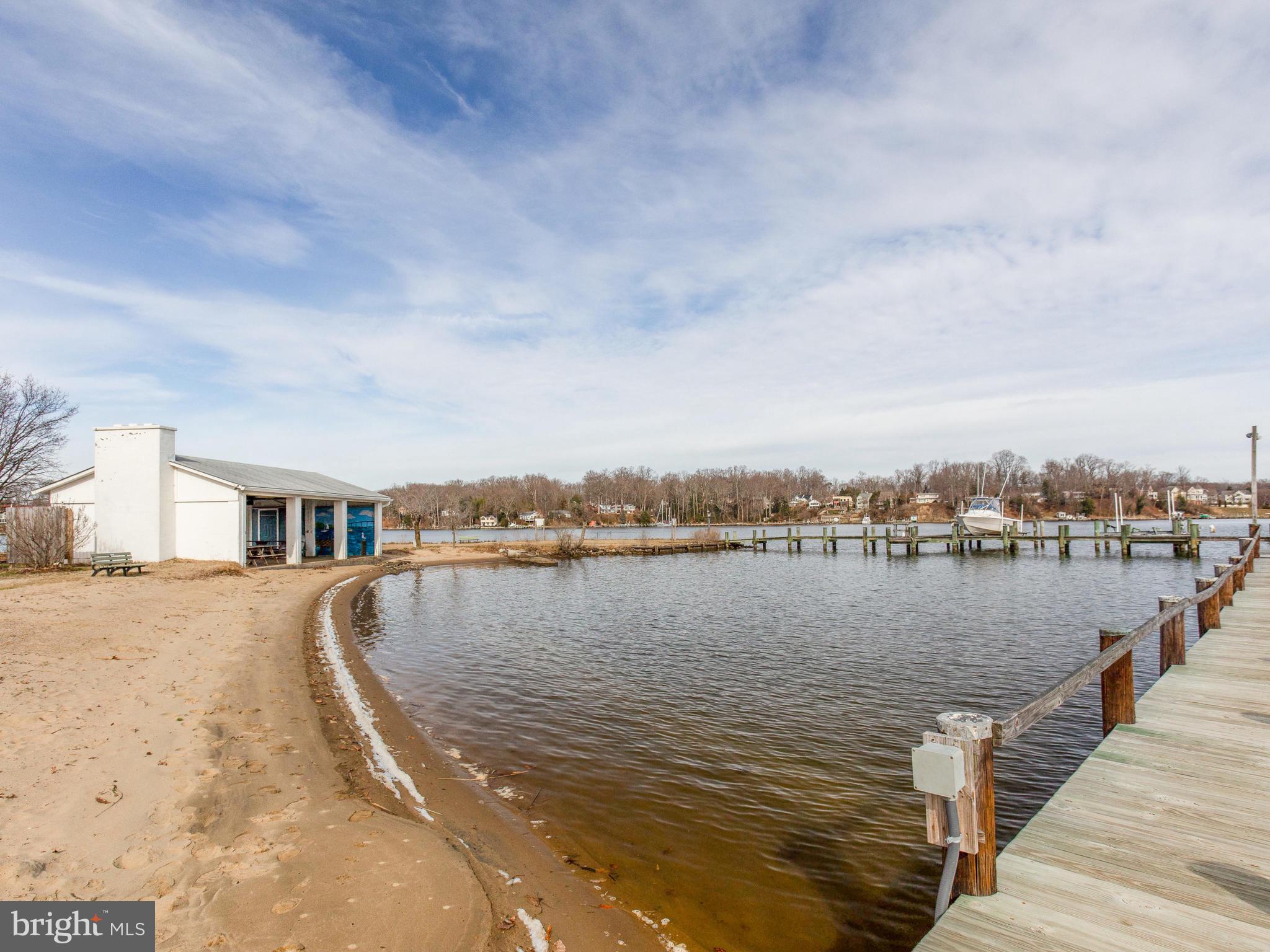 2909 Main Street Edgewater, MD 21037 - Photo 29 of 33 Perfect for a morning stroll.