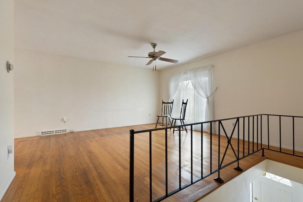8 High Popples Road Gloucester, MA 01930 - Photo 8 of 36