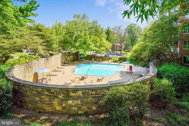 $2,750 | 4000 Tunlaw Road Northwest, Unit 619, Washington, DC 20007