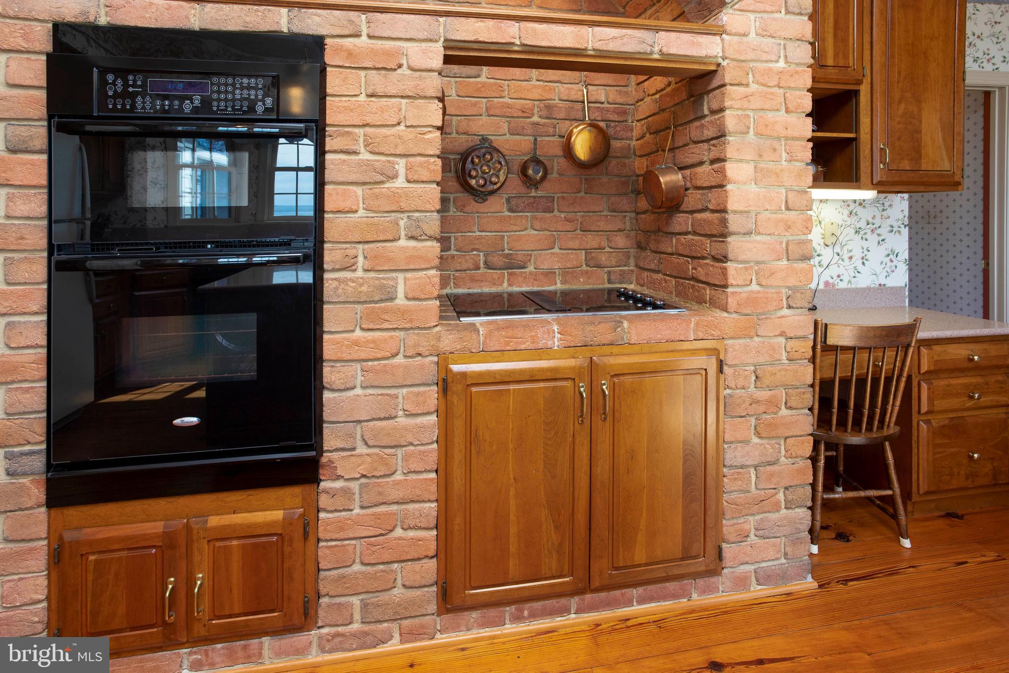 26107 Goose Neck Road Royal Oak, MD 21662 - Photo 14 of 50 wall oven/microwave and range