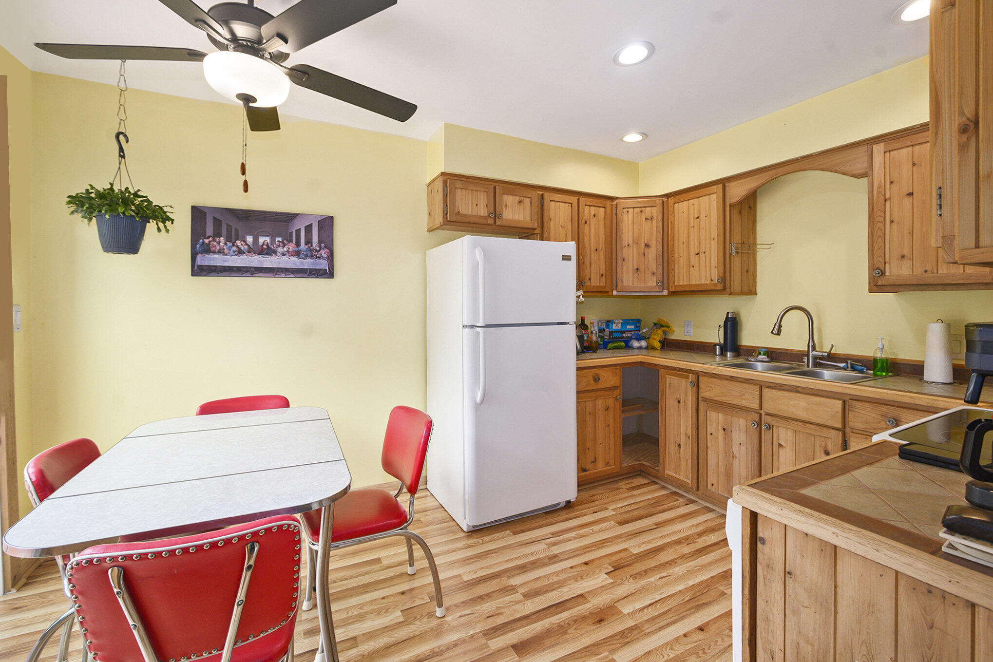 2945 West Arthur Road New Era, MI 49446 - Photo 5 of 16 005_file_444