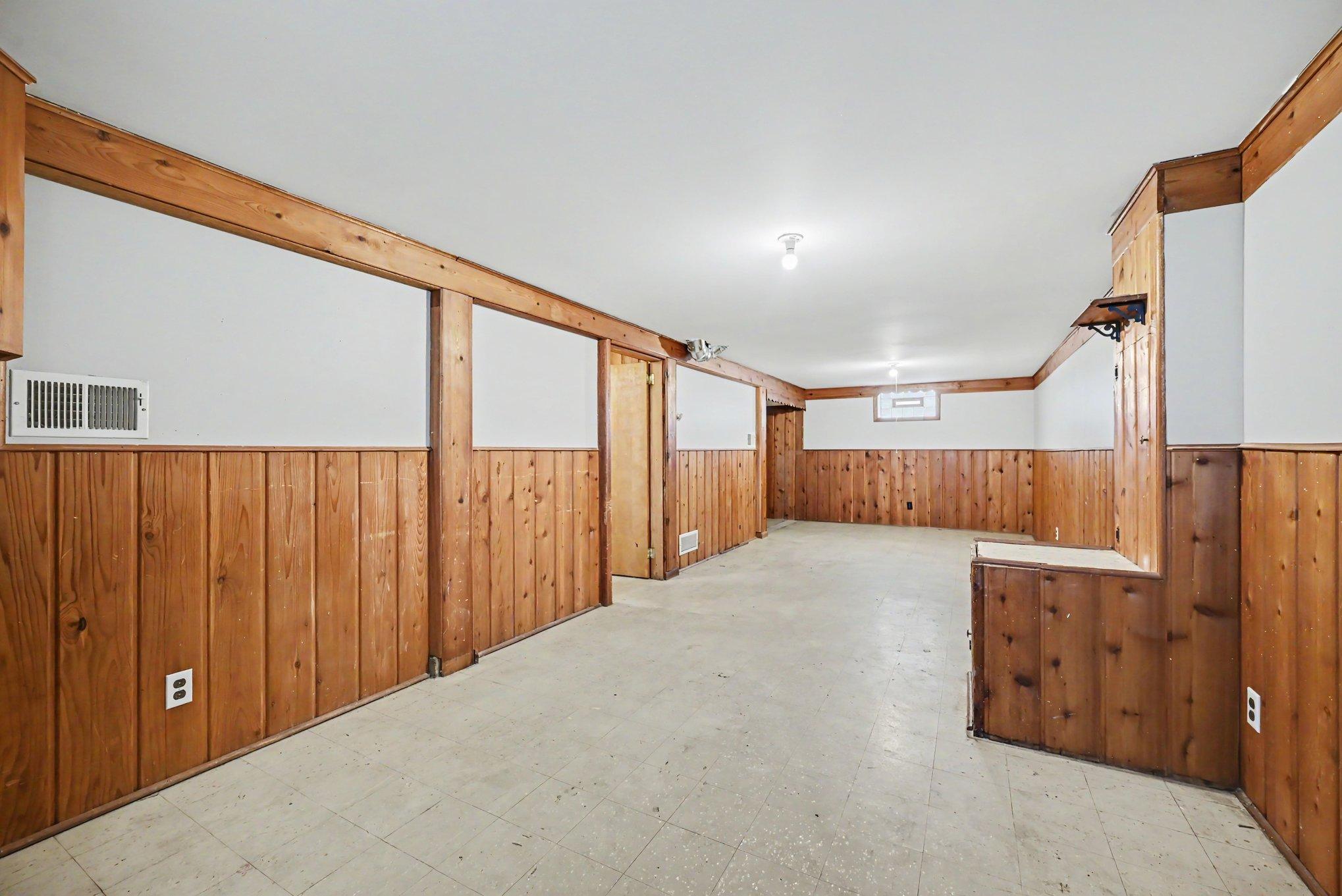 5422 Madison Street Northeast Minneapolis, MN 55421 - Photo 20 of 35