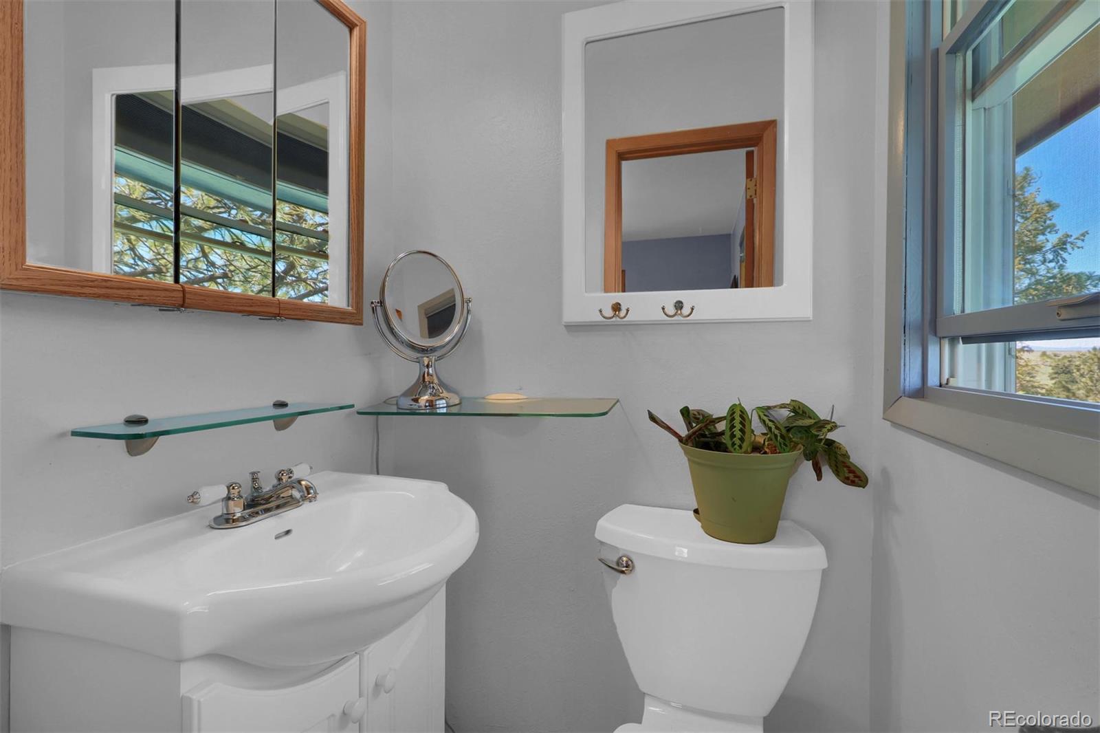 8171 North Delbert Road Parker, CO 80138 - Photo 16 of 33 Gallery Image 16
