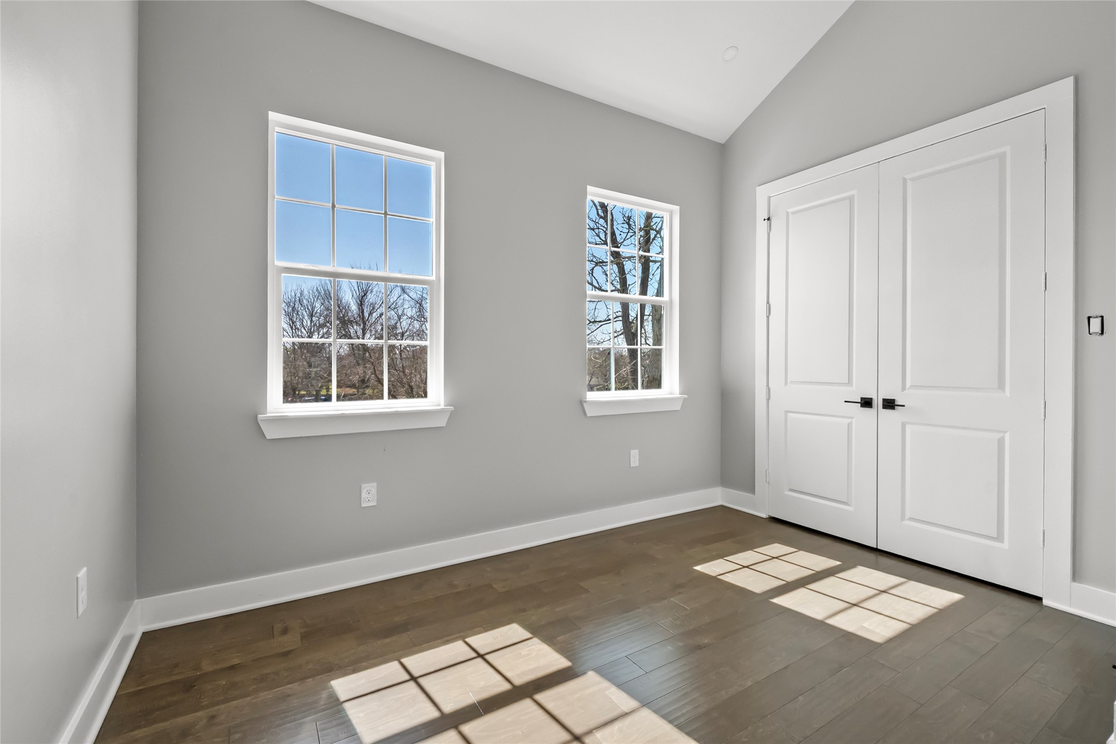 3133 Hamilton Street La Porte, TX 77571 - Photo 16 of 24 a view of livingroom with window