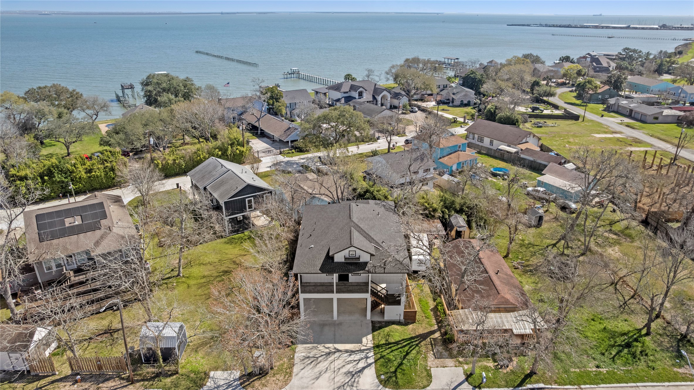 3133 Hamilton Street La Porte, TX 77571 - Photo 21 of 24 an aerial view of multiple house