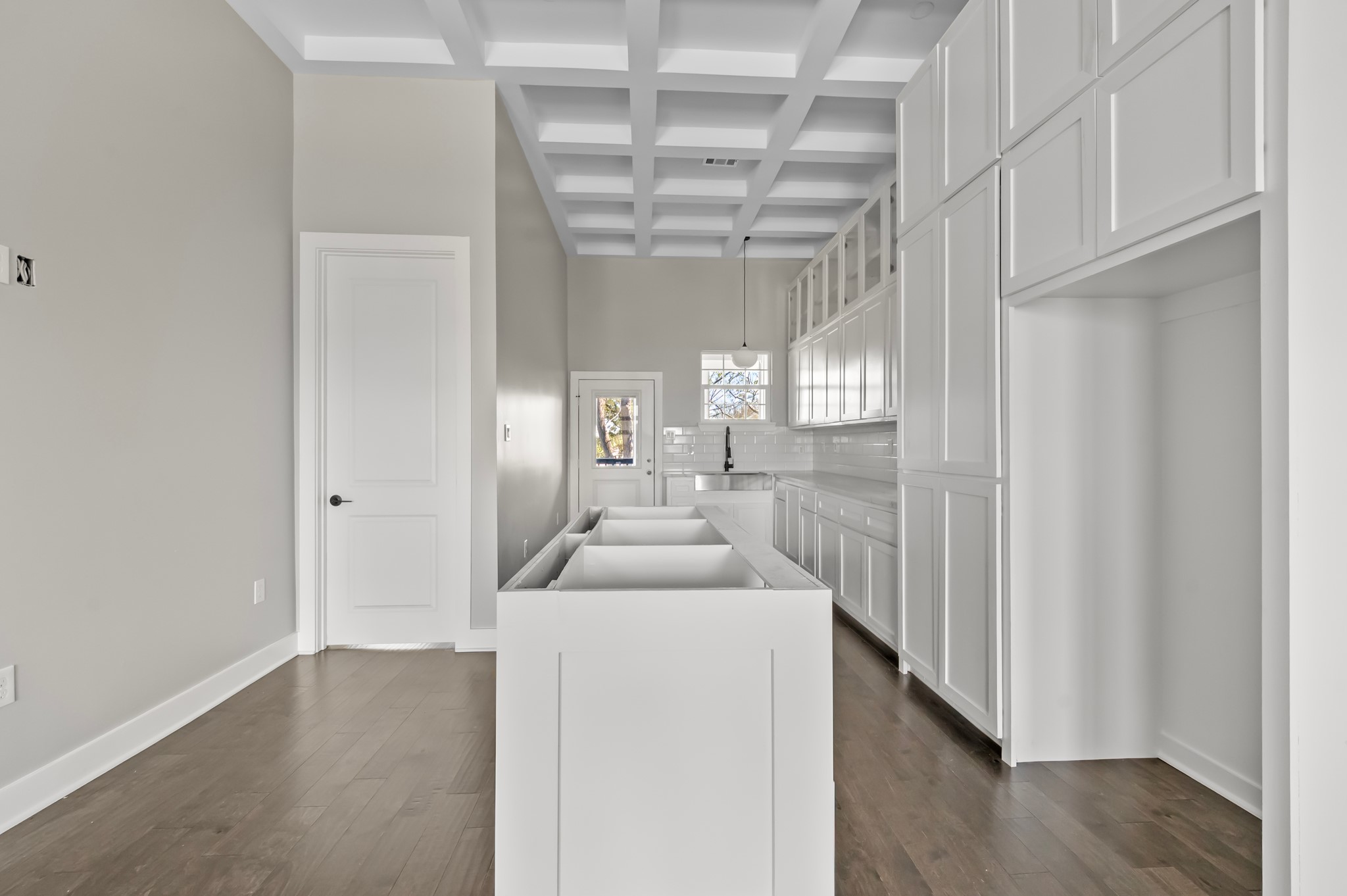 3133 Hamilton Street La Porte, TX 77571 - Photo 10 of 24 a room with a sink and a mirror