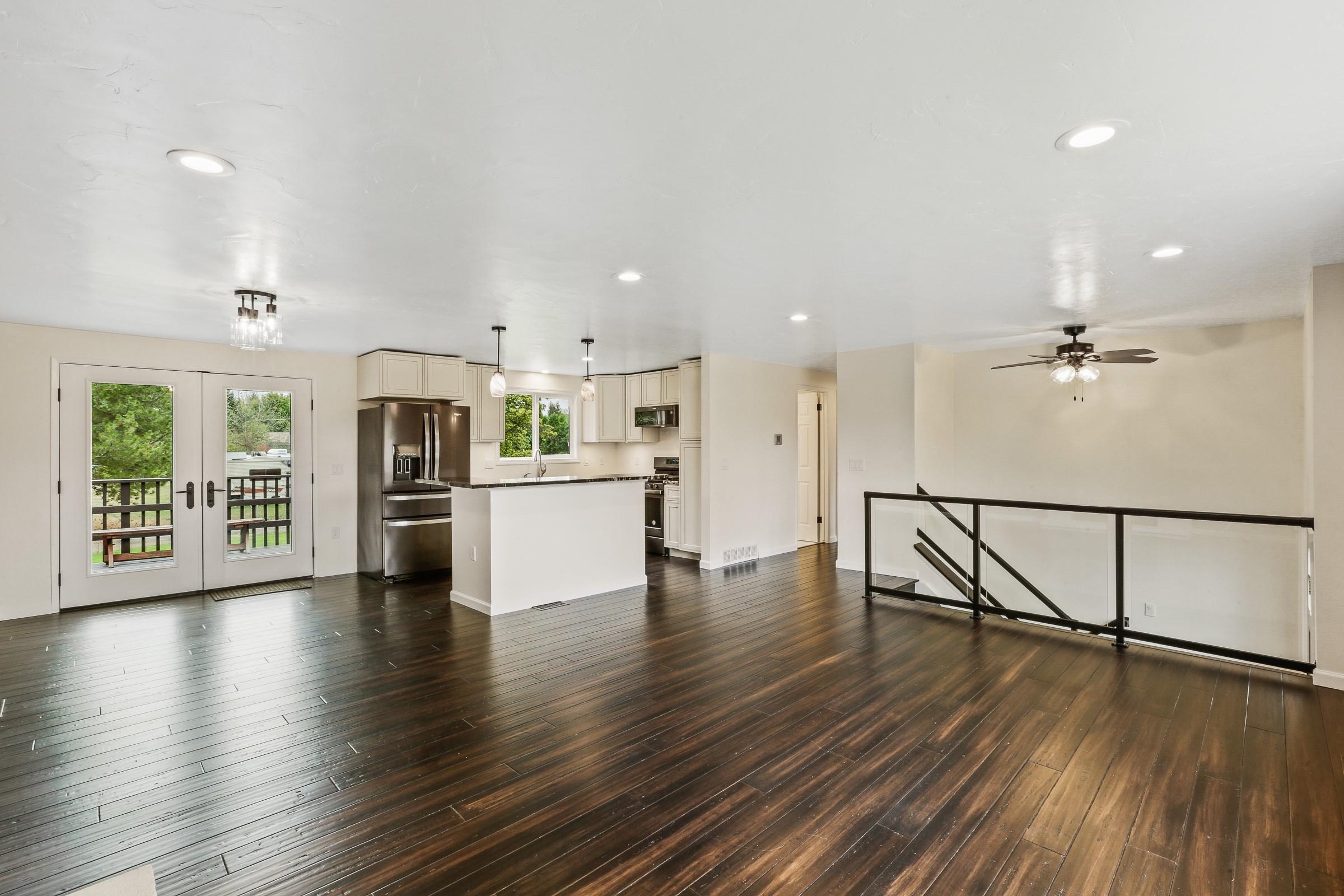 2817 South Fox Road Spokane Valley, WA 99206 - Photo 6 of 28 Gallery Image 6
