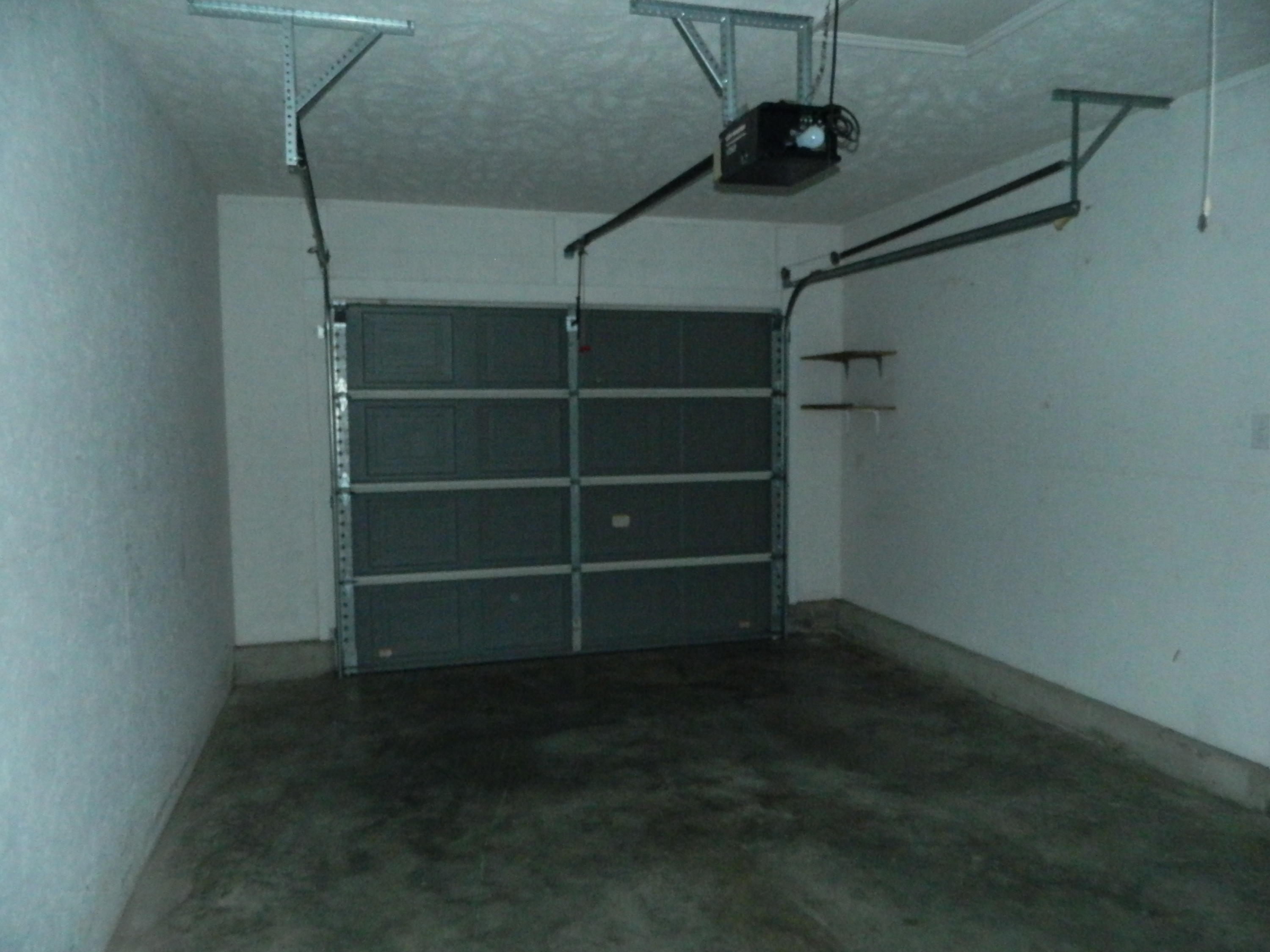 10 Sawmill Road East Pinehurst, NC 28374 - Photo 26 of 31 Garage