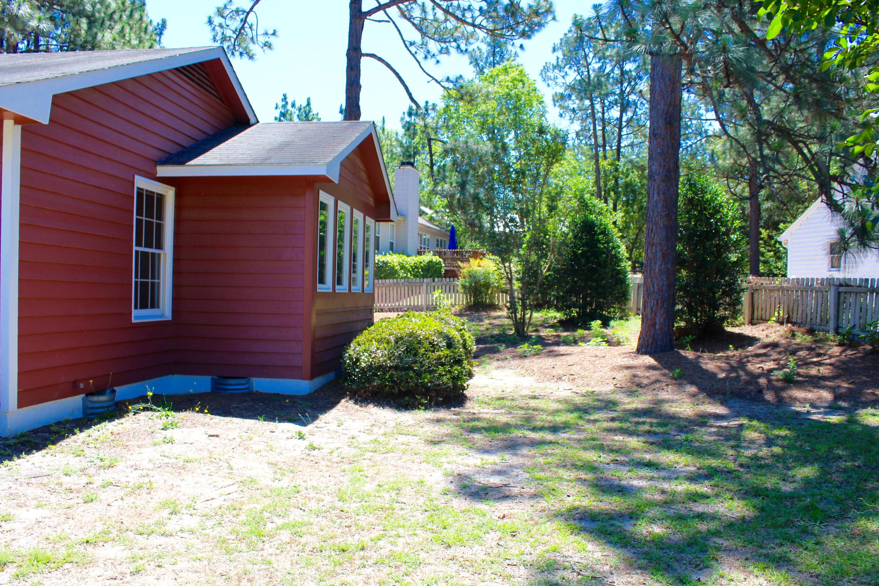 10 Sawmill Road East Pinehurst, NC 28374 - Photo 30 of 31 Backyard