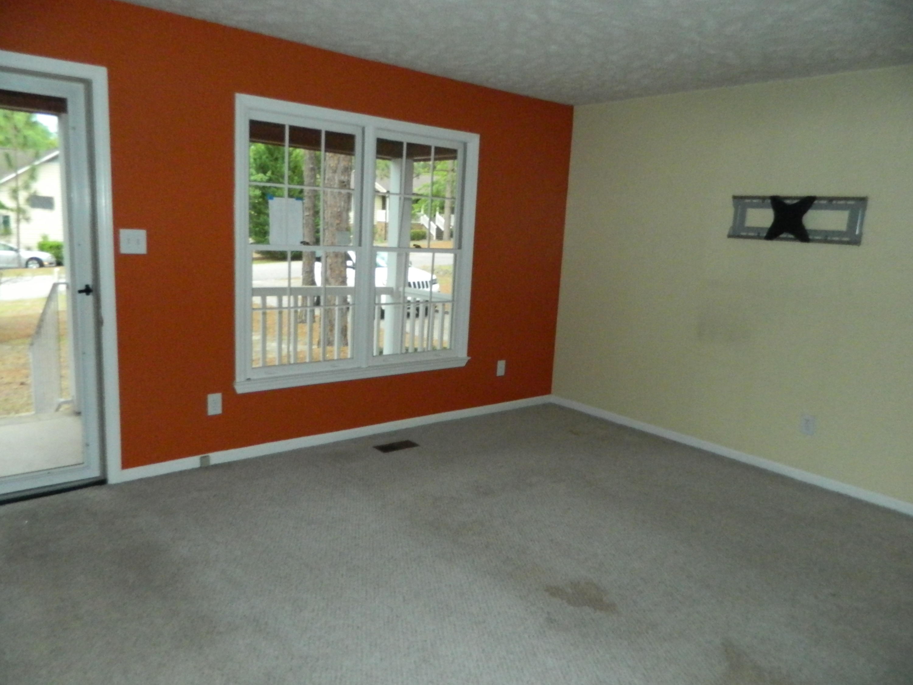 10 Sawmill Road East Pinehurst, NC 28374 - Photo 5 of 31 DSCN2496