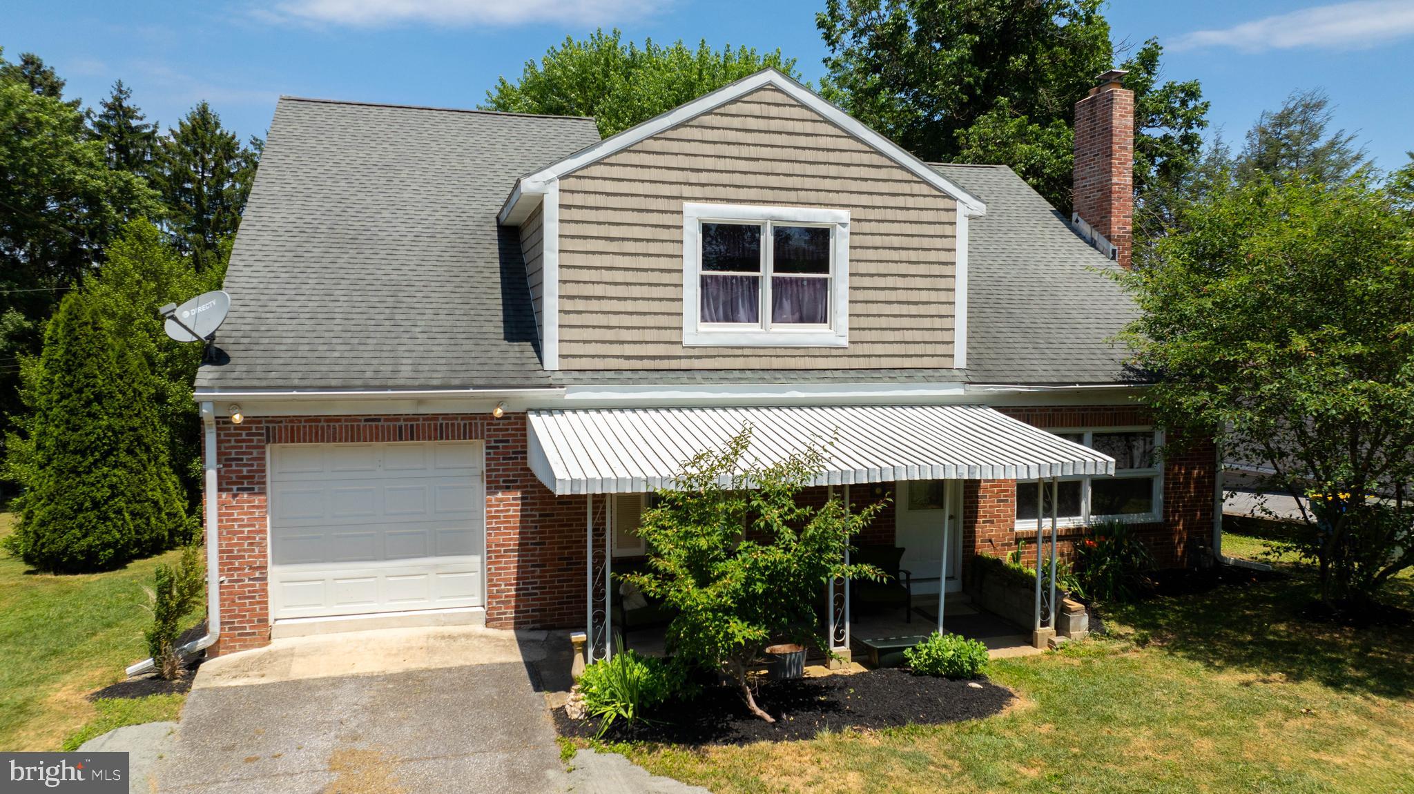 135 Homeland Road York, PA 17403 - Photo 1 of 32