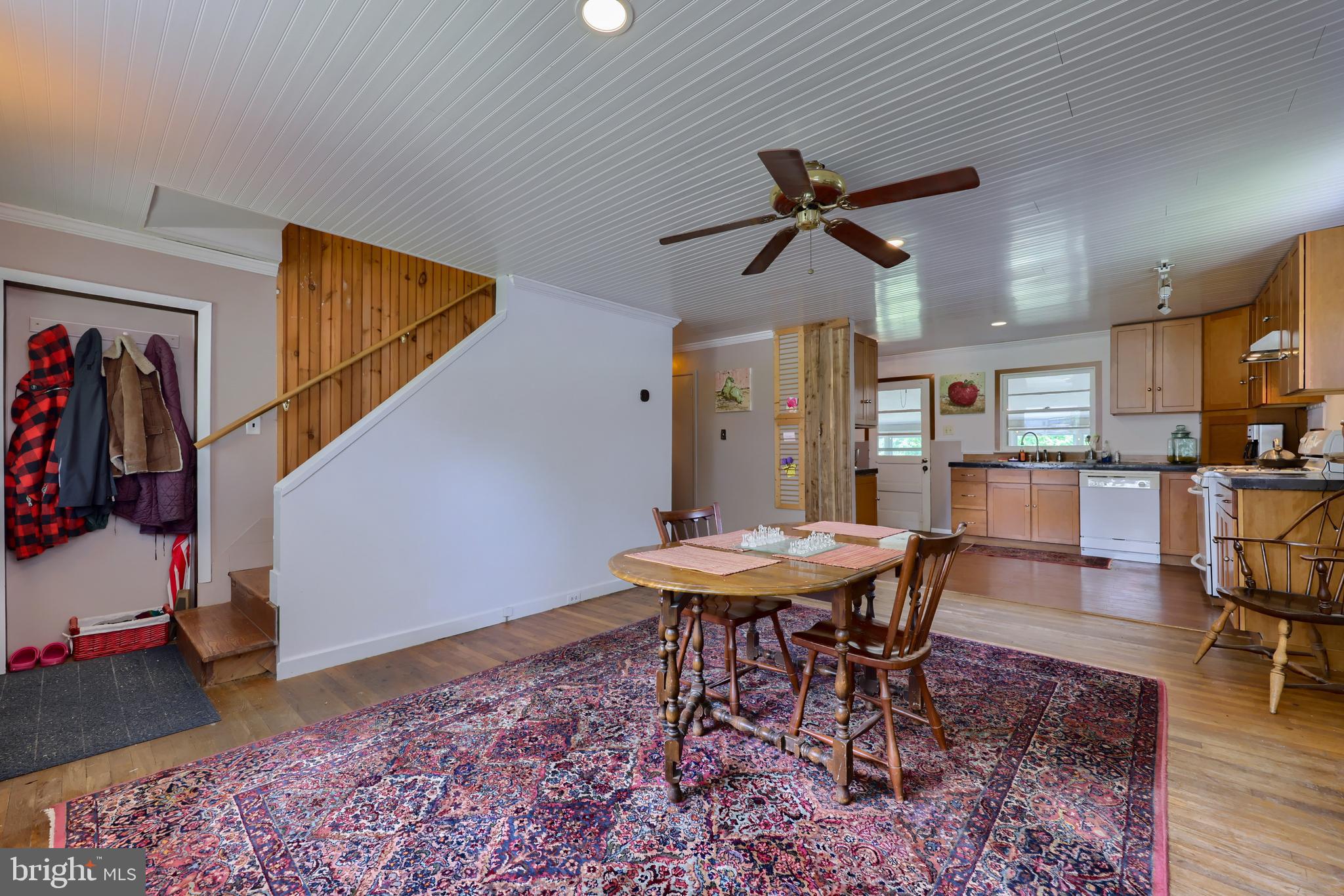 135 Homeland Road York, PA 17403 - Photo 4 of 32