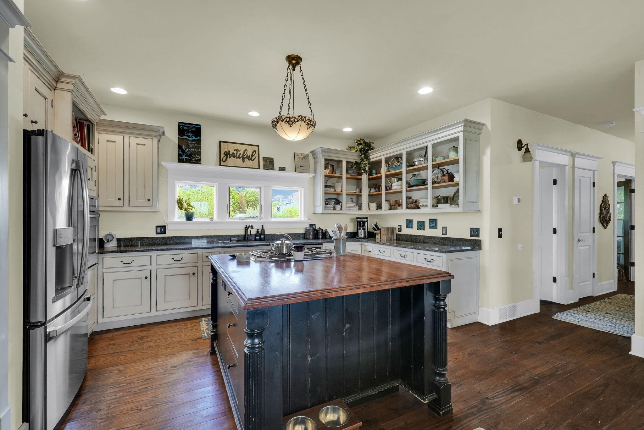 6232 River Road Benzonia, MI 49616 - Photo 17 of 106 Gallery Image 17