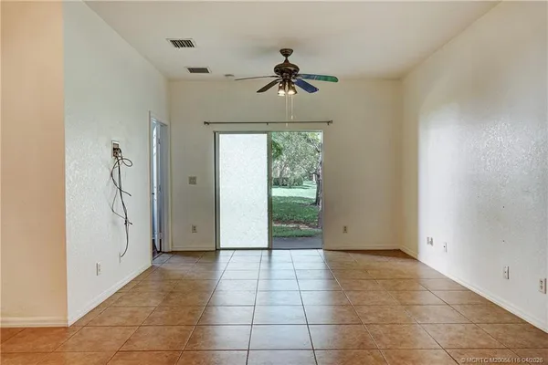 $250,000 | 3041 Southeast Lexington Lakes Drive, Unit 104, Stuart, FL 34994