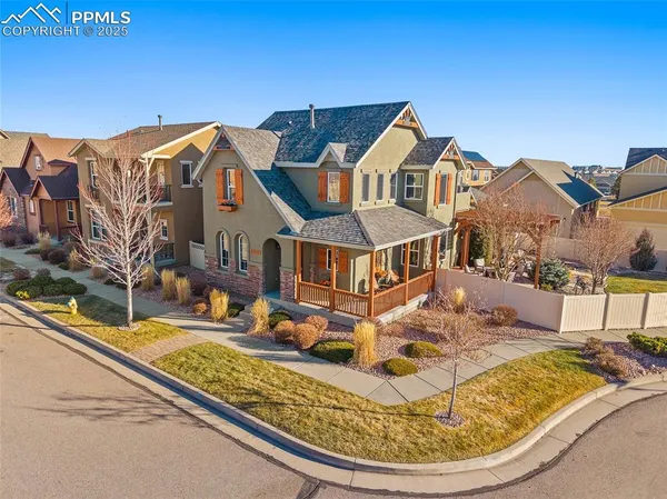 $749,900 | 5511 Sunrise Mesa Drive, Colorado Springs, CO 80924