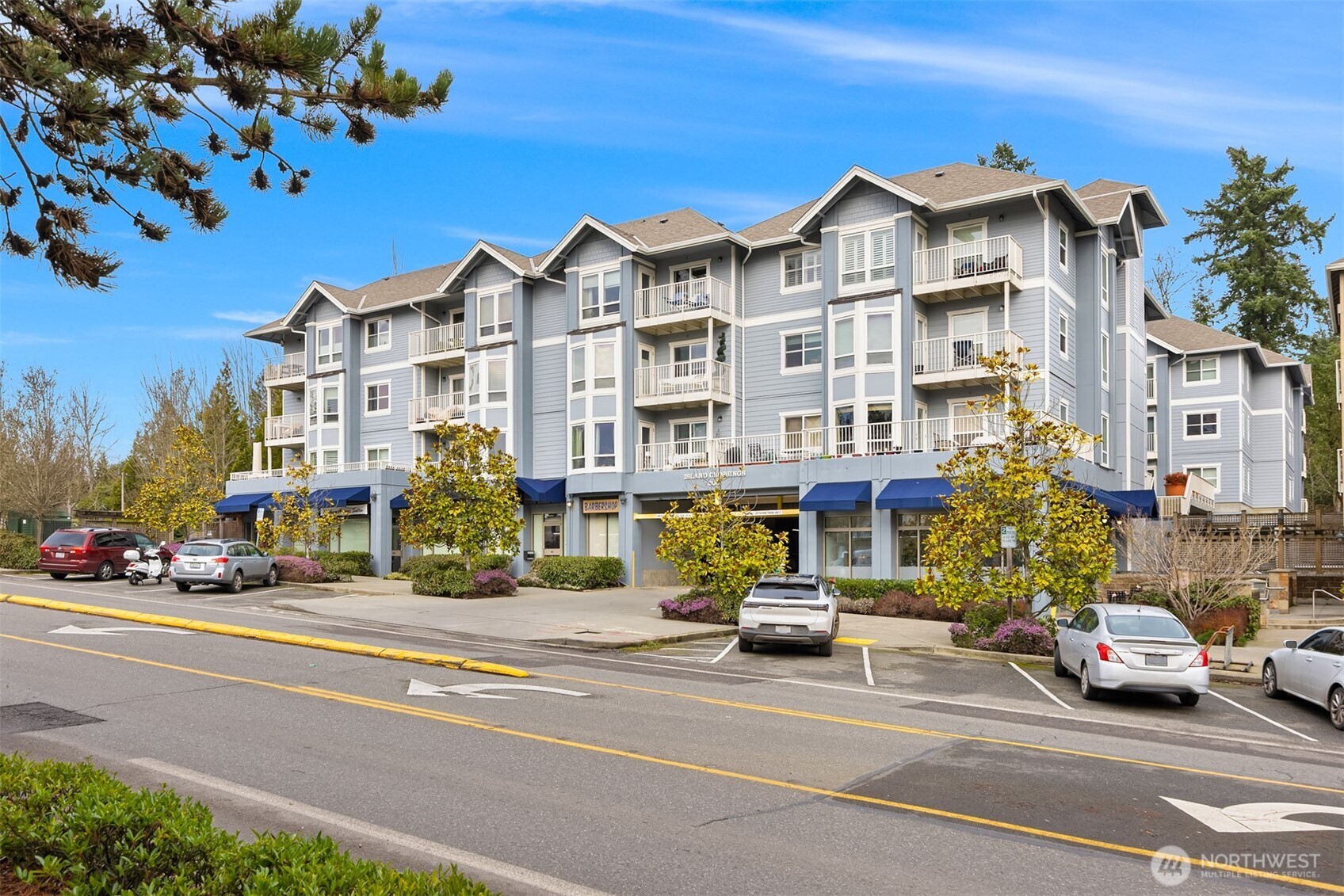 300 High School Road Northeast, Unit 418 Bainbridge Island, WA 98110 - Photo 20 of 37