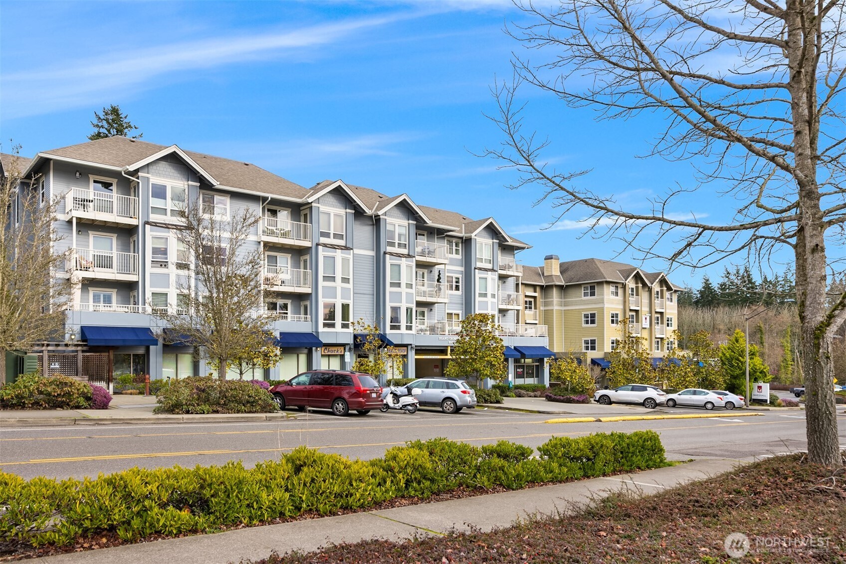 300 High School Road Northeast, Unit 418 Bainbridge Island, WA 98110 - Photo 22 of 37