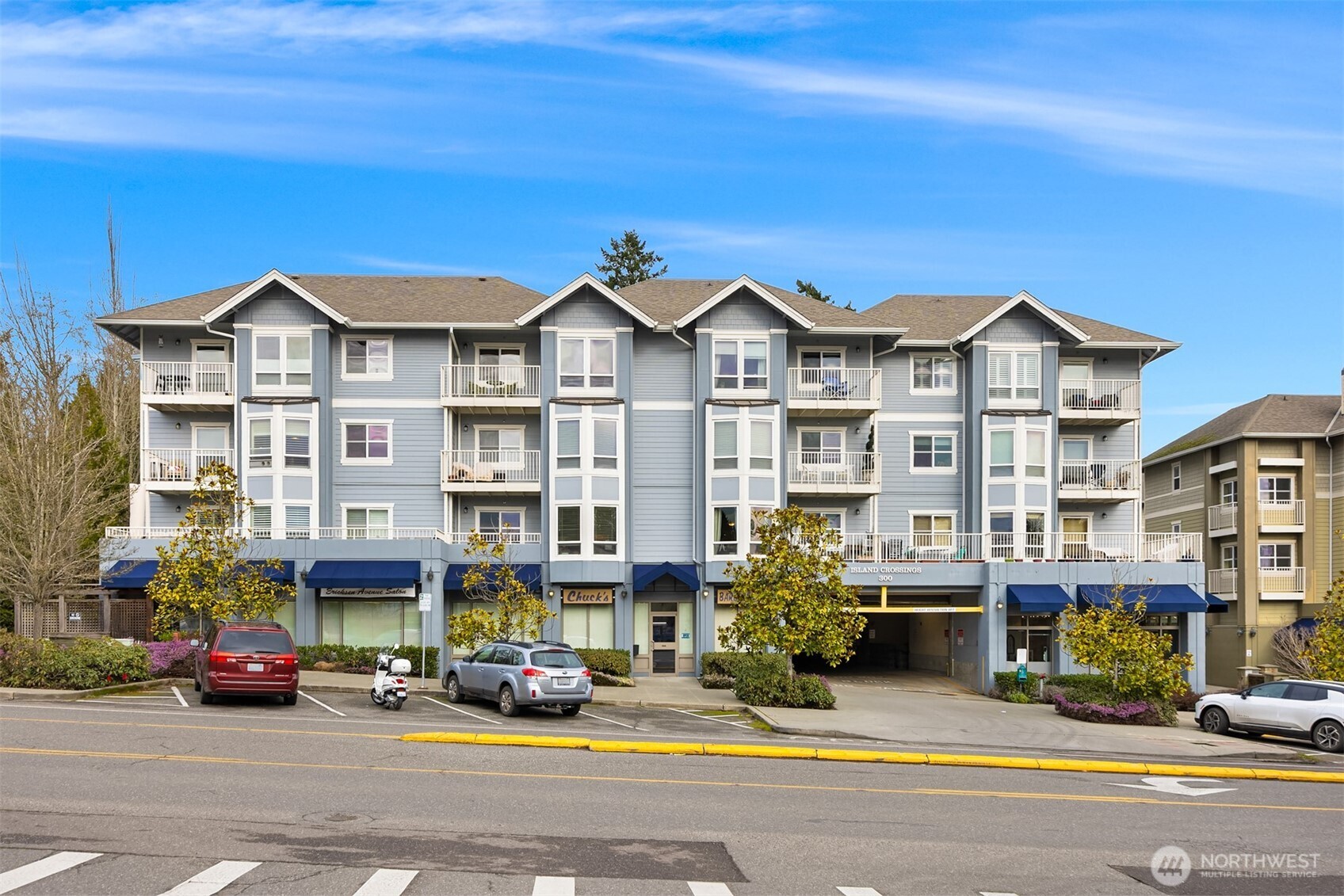 300 High School Road Northeast, Unit 418 Bainbridge Island, WA 98110 - Photo 24 of 37