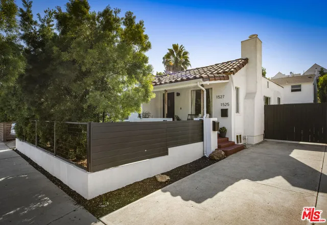 $1,649,000 | 1525 Carmona Avenue, Los Angeles, CA 90019