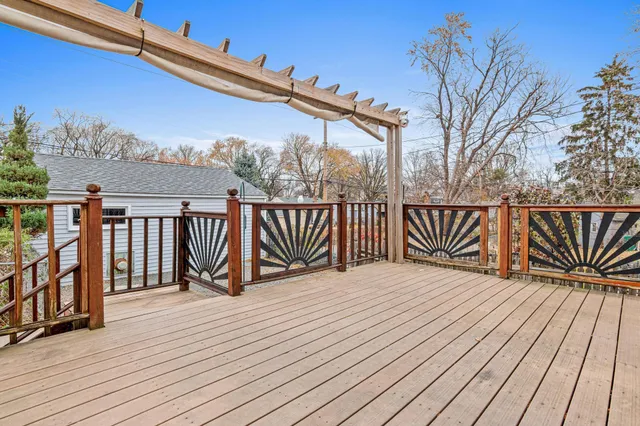 $279,000 | 1803 Eustis Street, St. Paul, MN 55113