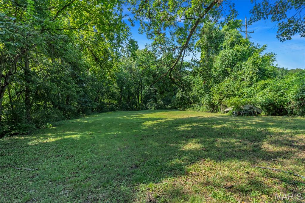 3612 Yaeger Road St. Louis, MO 63129 - Photo 13 of 14 Gallery Image 13