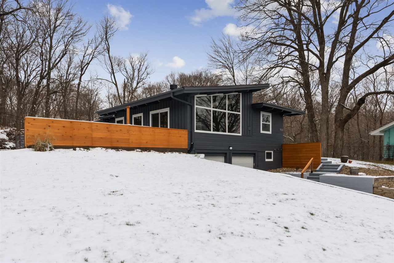 353 Trailridge Road Southeast Cedar Rapids, IA 52403 - Photo 3 of 37 Gallery Image 3