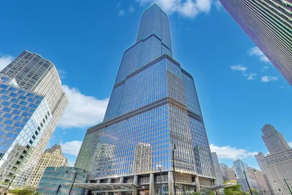 $4,000 | 401 North Wabash Avenue, Unit 44D, Chicago, IL 60611