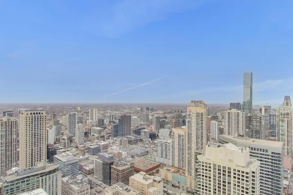 $4,000 | 401 North Wabash Avenue, Unit 44D, Chicago, IL 60611