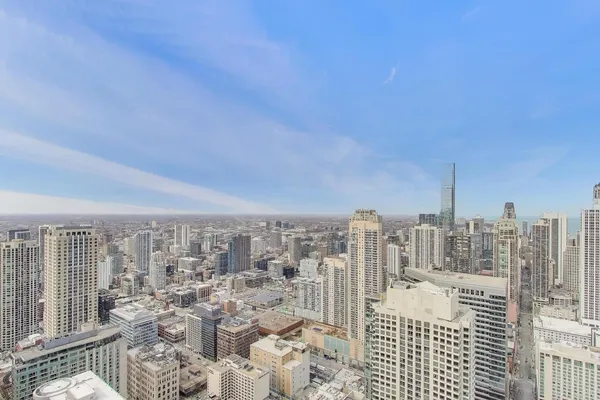 $4,000 | 401 North Wabash Avenue, Unit 44D, Chicago, IL 60611