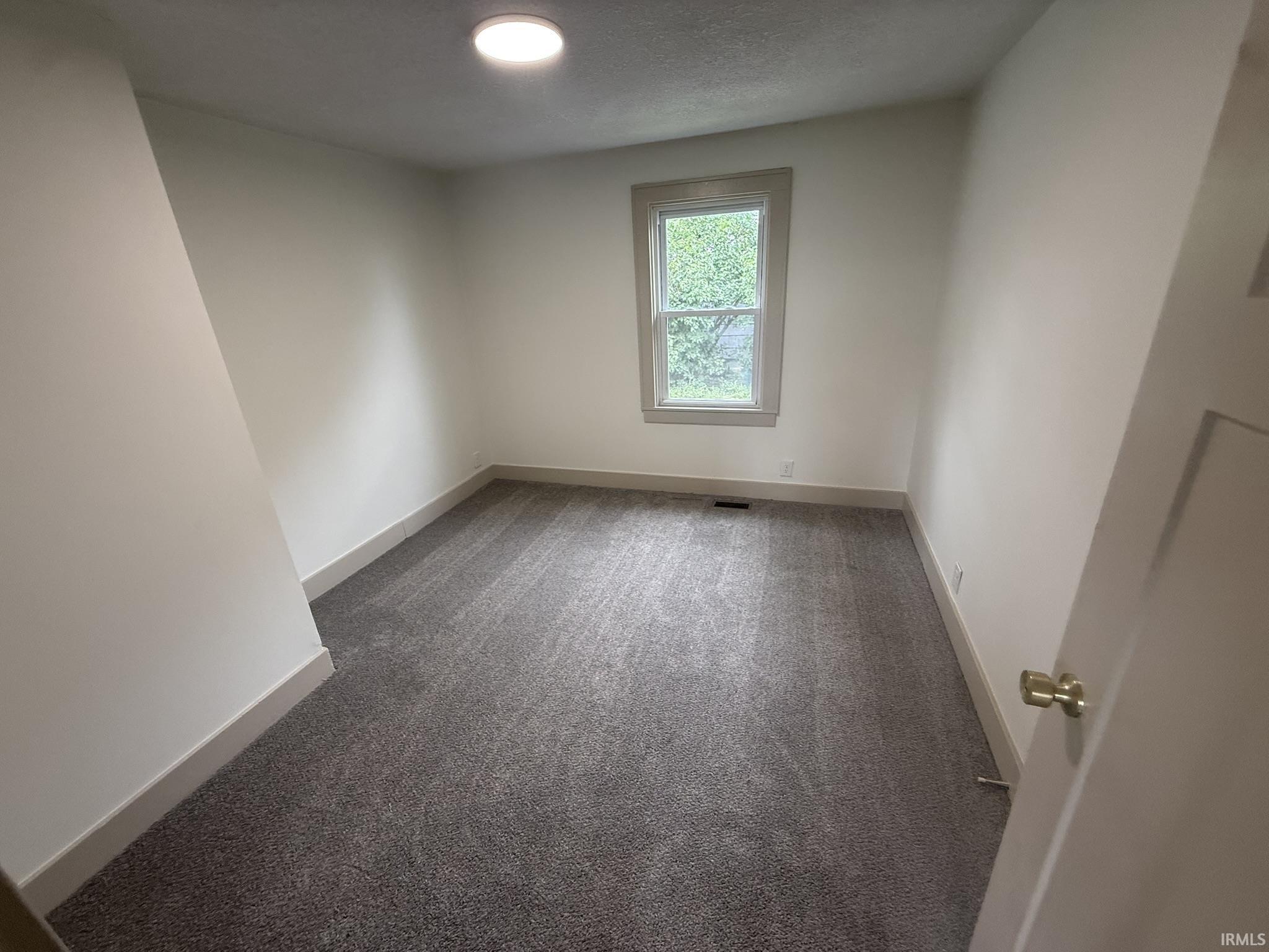 4107 North Fahlsing Road Woodburn, IN 46797 - Photo 19 of 24