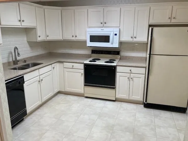 $269,900 | 778 Hillside Terrace, Unit L, Ripon, WI 54971