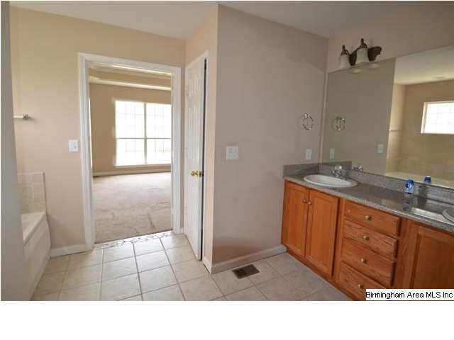 5487 Coach Lane Bessemer, AL 35022 - Photo 11 of 21